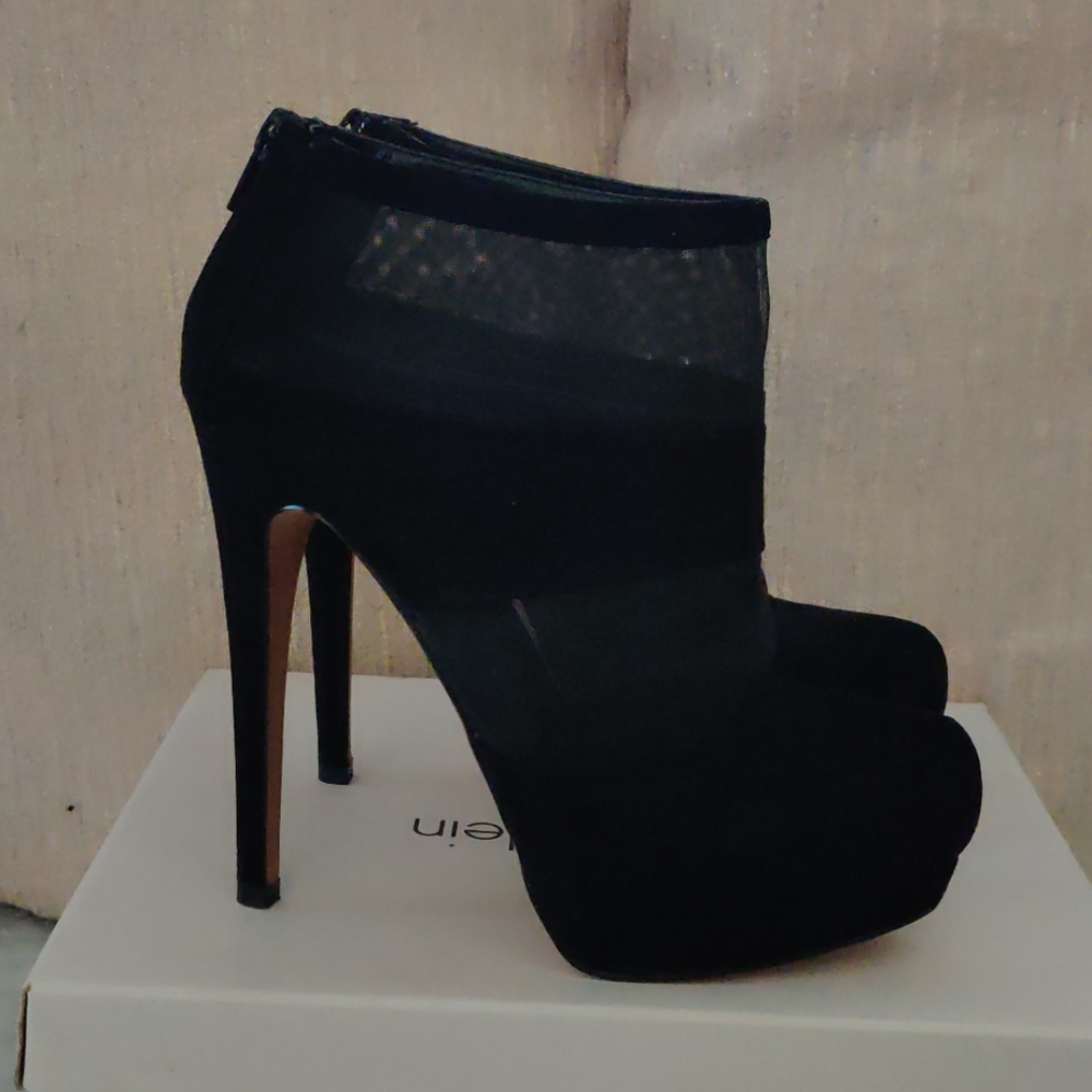 Shose - Picture 4 of 4